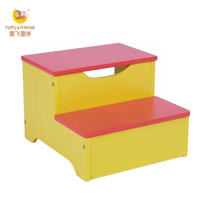 Toffy & Friends kids wooden step stool in Macaron solid color